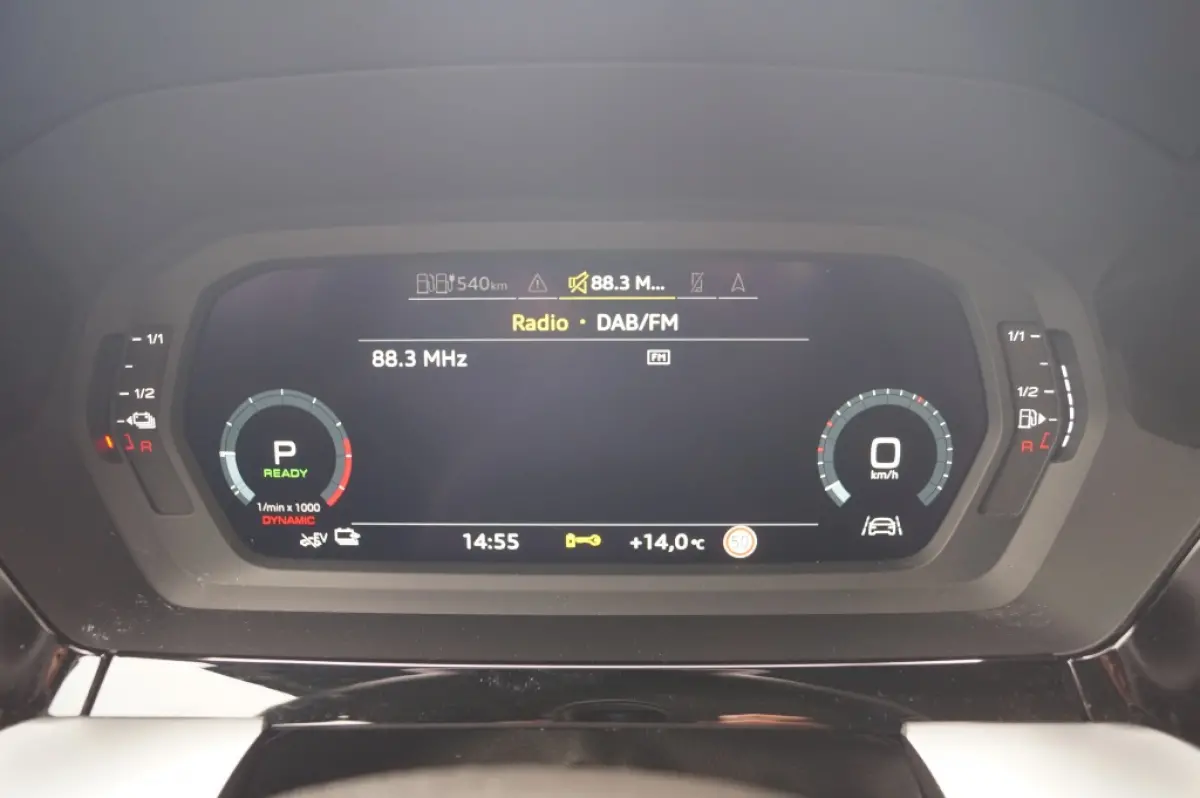 40 TFSIe PHEV Business Edition -PANO-LEER-ECC-