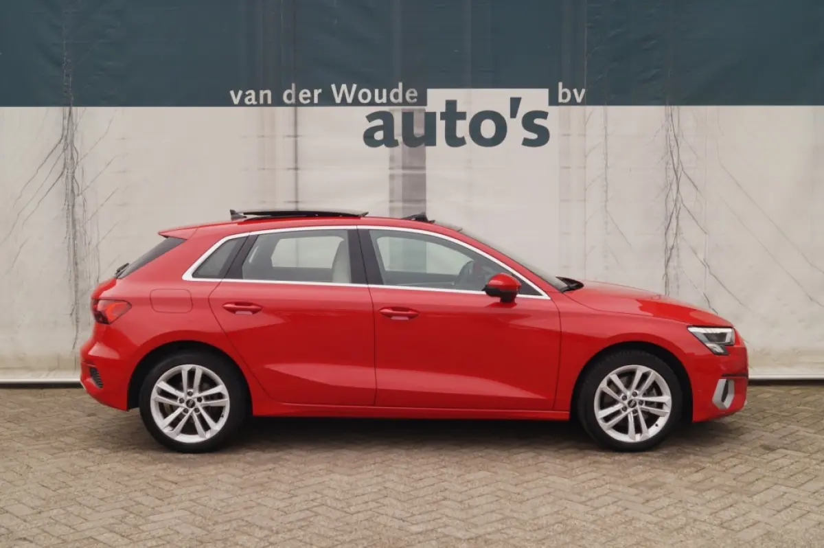 40 TFSIe PHEV Business Edition -PANO-LEER-ECC-