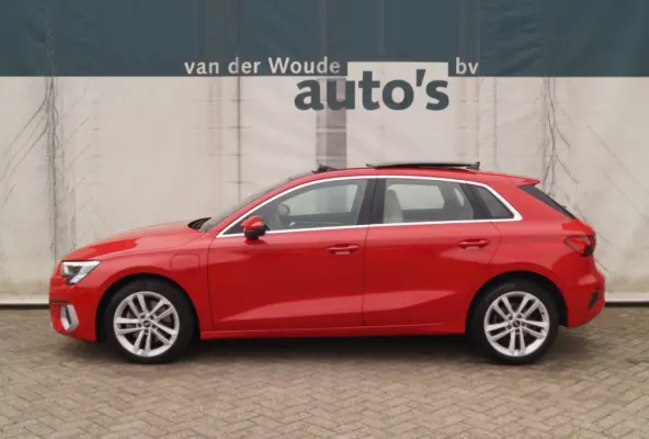 40 TFSIe PHEV Business Edition -PANO-LEER-ECC-