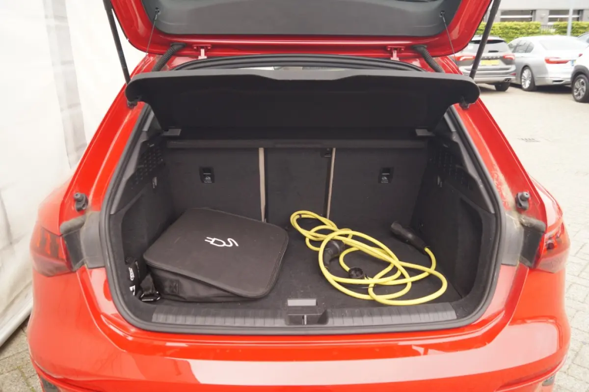 40 TFSIe PHEV Business Edition -PANO-LEER-ECC-