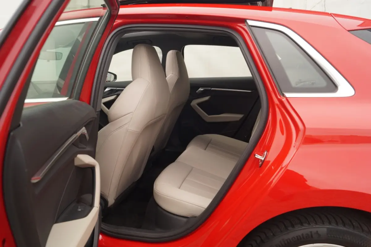 40 TFSIe PHEV Business Edition -PANO-LEER-ECC-