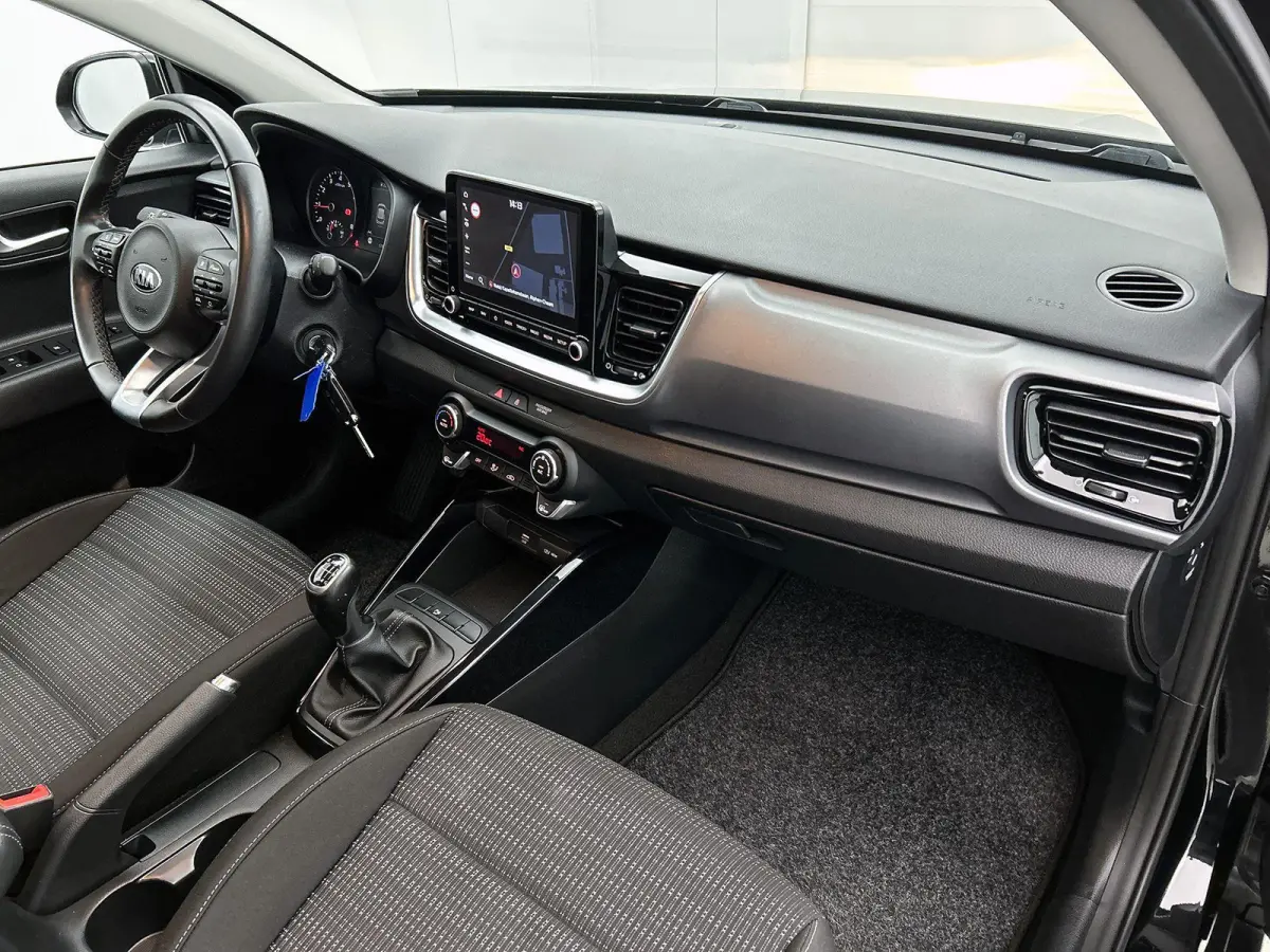 1.0 T-GDi MHEV DynamicPlusLine | Navigatie | Apple Carplay/ Android Auto | Climate control | Parkeer sensoren | Camera | Cruise Control | LMV |