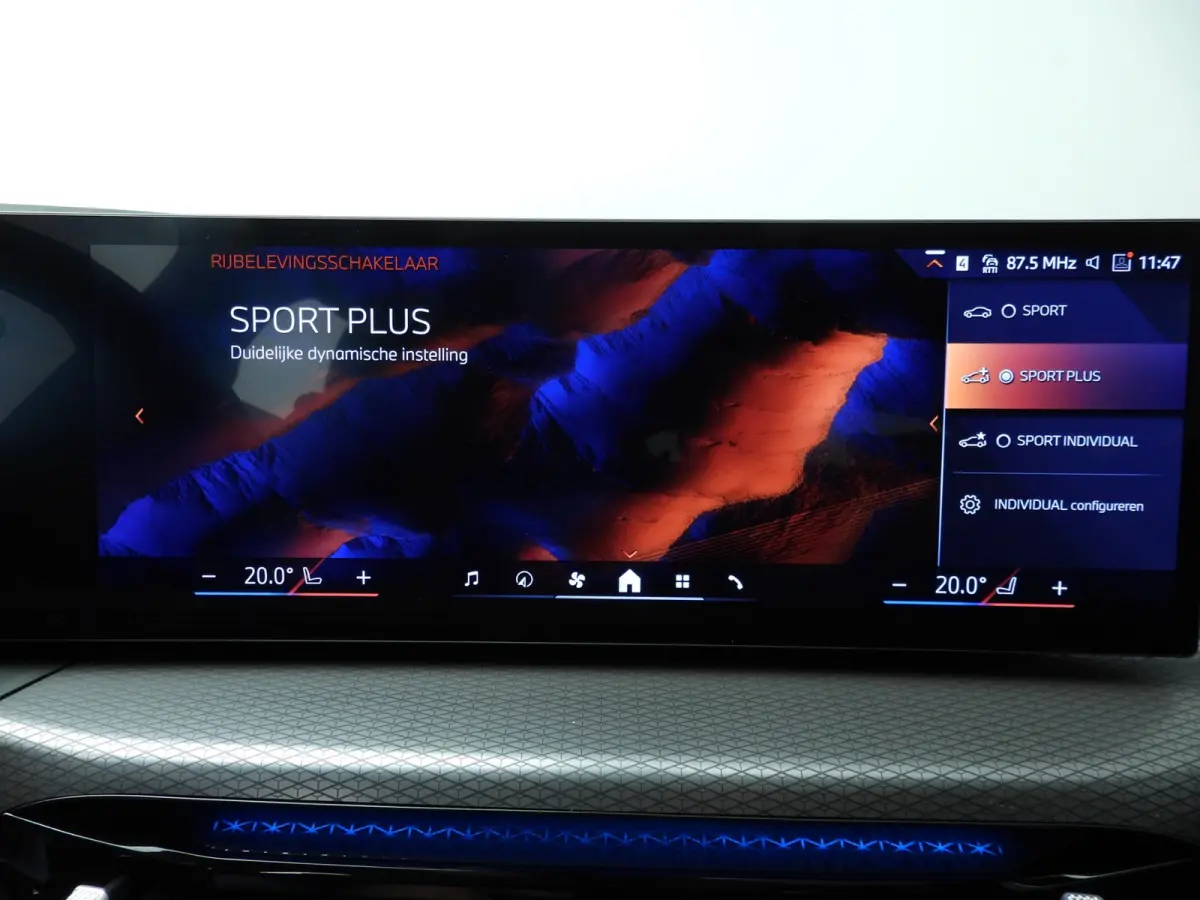 430i xDrive | M-Sportpakket | LED | Navigatie | Schuifdak | Sportstoelen | Stoelverwarming | DAB | Alu 18 inch