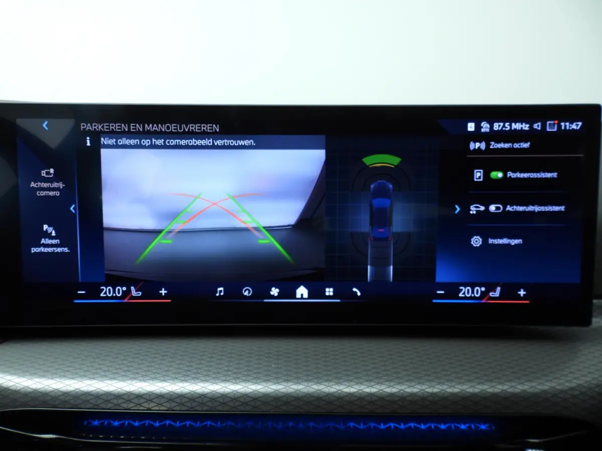 430i xDrive | M-Sportpakket | LED | Navigatie | Schuifdak | Sportstoelen | Stoelverwarming | DAB | Alu 18 inch