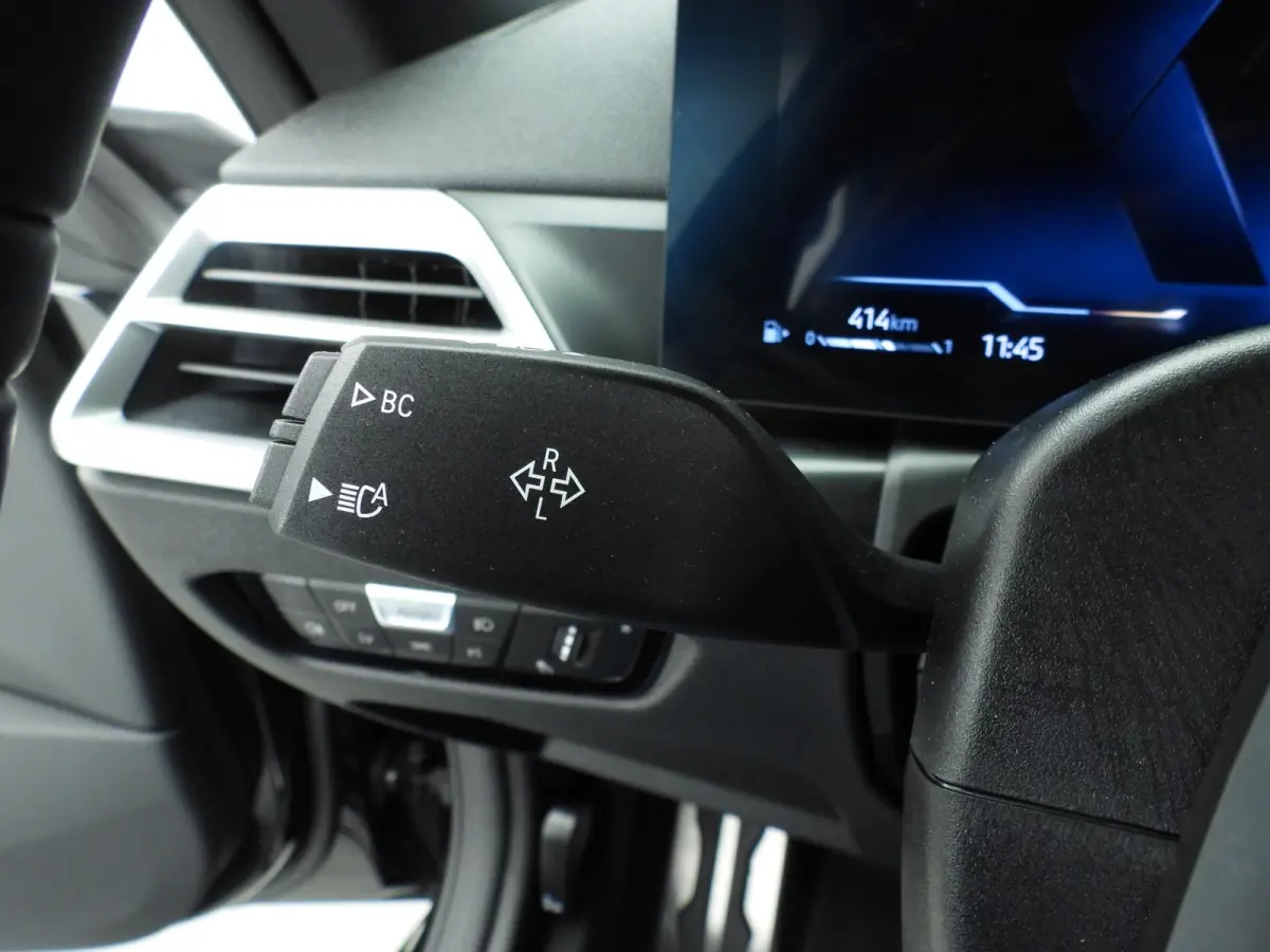 430i xDrive | M-Sportpakket | LED | Navigatie | Schuifdak | Sportstoelen | Stoelverwarming | DAB | Alu 18 inch