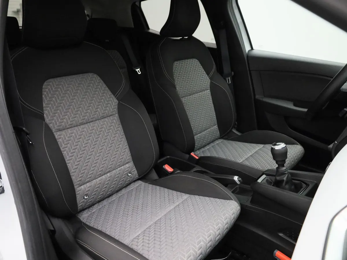 1.0 TCe 90 Evolution | APPLE CARPLAY - ANDROID AUTO | CRUISE CONTROL | AIRCO | PARKEERSENSOREN |