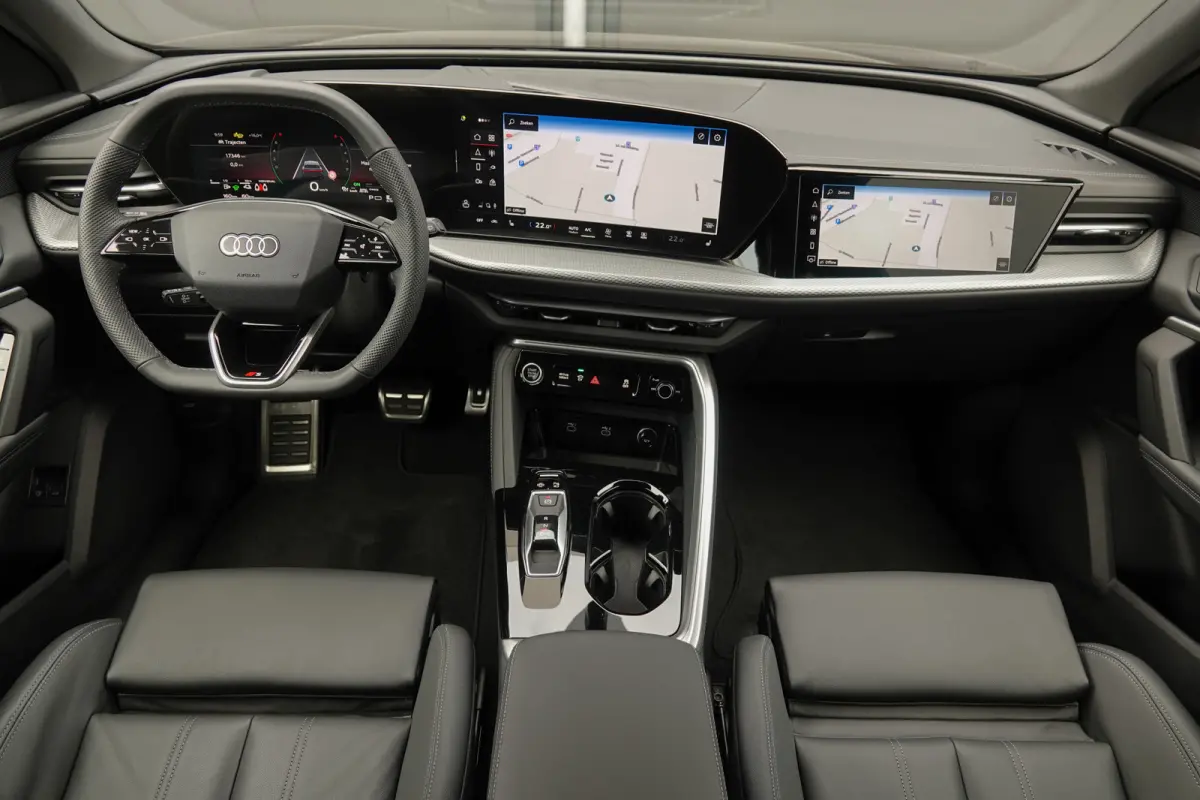 e-hybrid | Quattro | S-Line | MMI Bijrijdersdisplay | Tech Plus | 360° Camera | Trekhaak | 22''