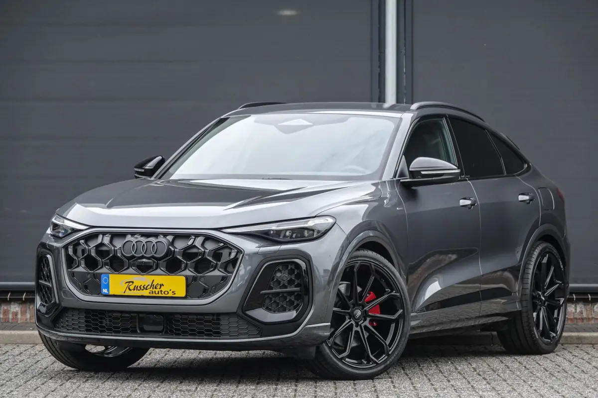 e-hybrid | Quattro | S-Line | MMI Bijrijdersdisplay | Tech Plus | 360° Camera | Trekhaak | 22''