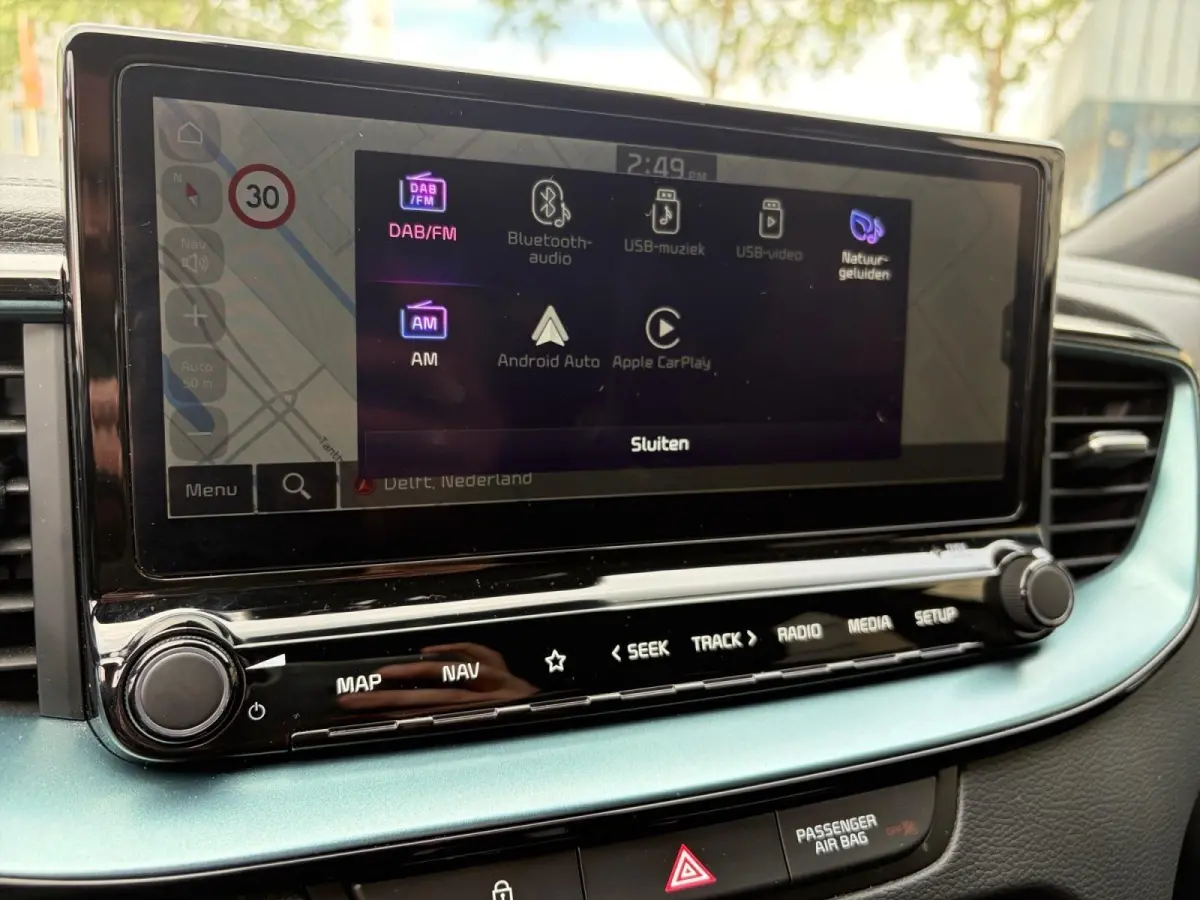 1.0 T-GDi MHEV Design Edition Automaat | Navi | Clima | Adaptive Cruise | Camera | Stoel-/Stuurverwarming | JBL Soundsysteem | LED Koplampen