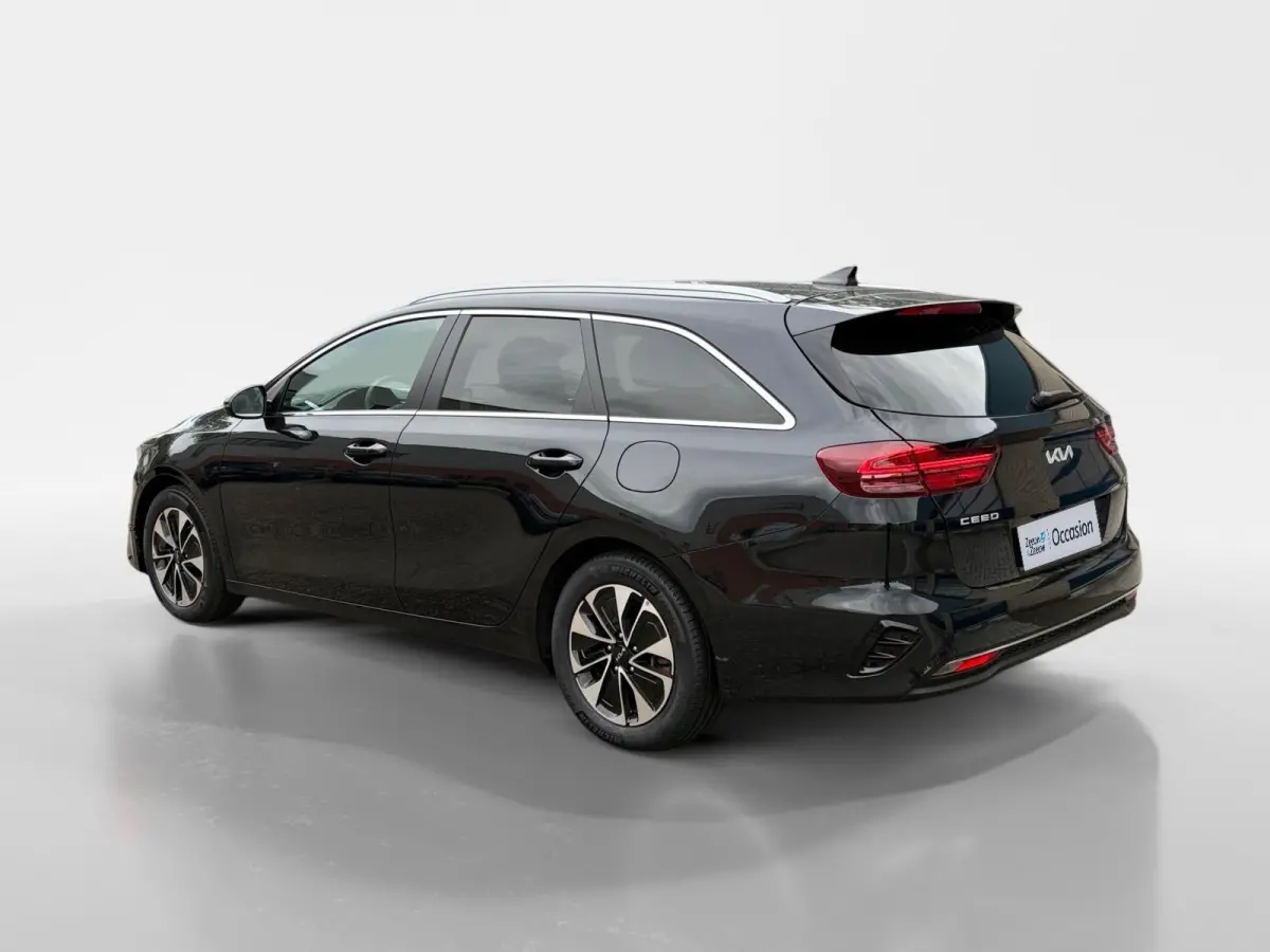 1.0 T-GDi MHEV Design Edition Automaat | Navi | Clima | Adaptive Cruise | Camera | Stoel-/Stuurverwarming | JBL Soundsysteem | LED Koplampen