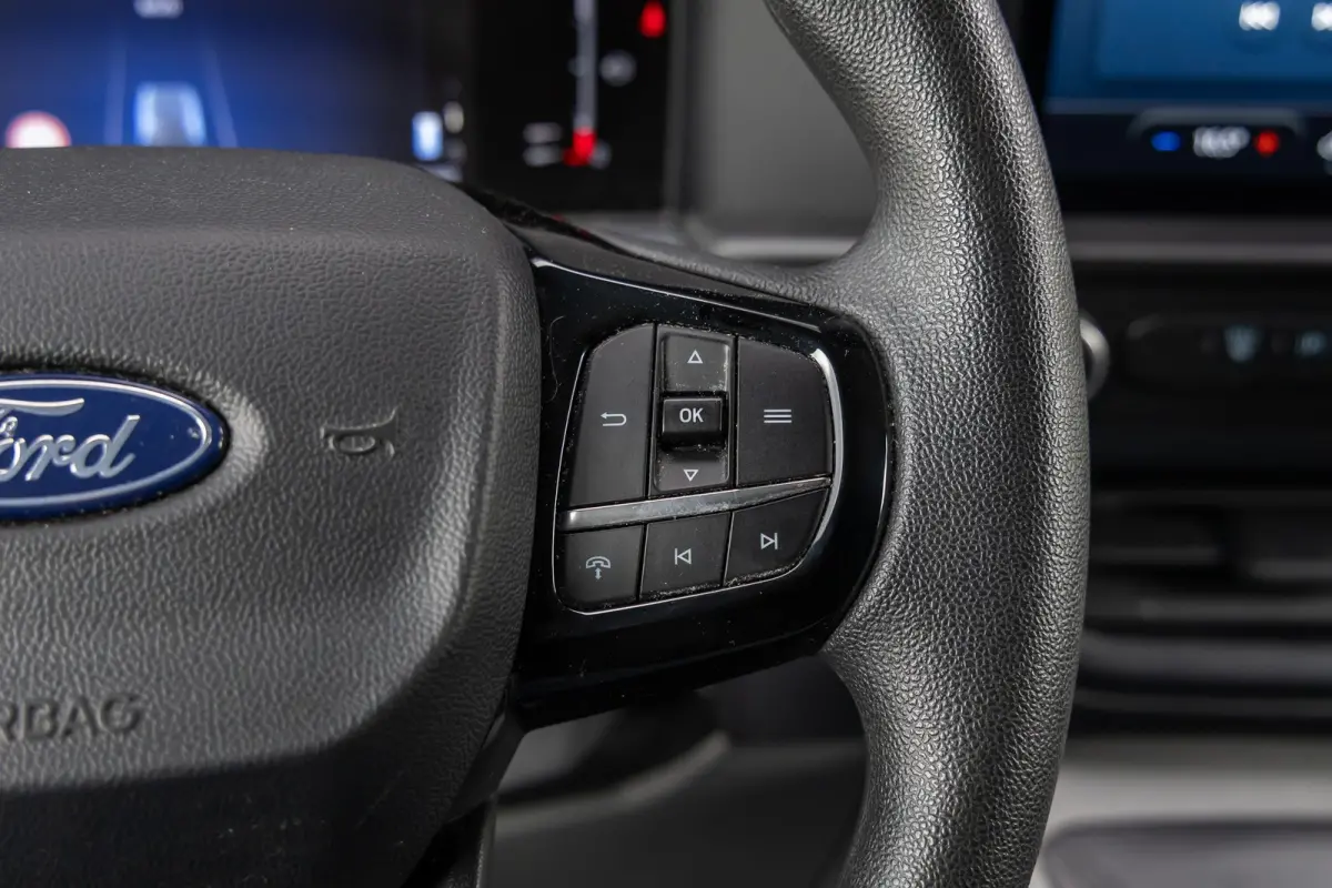 300 2.0 TDCI L2H1 Trend | Camera | Climate Control | Keyless Start | Digitaal Dashboard | Parkeersensoren | Verkeersbord Detectie