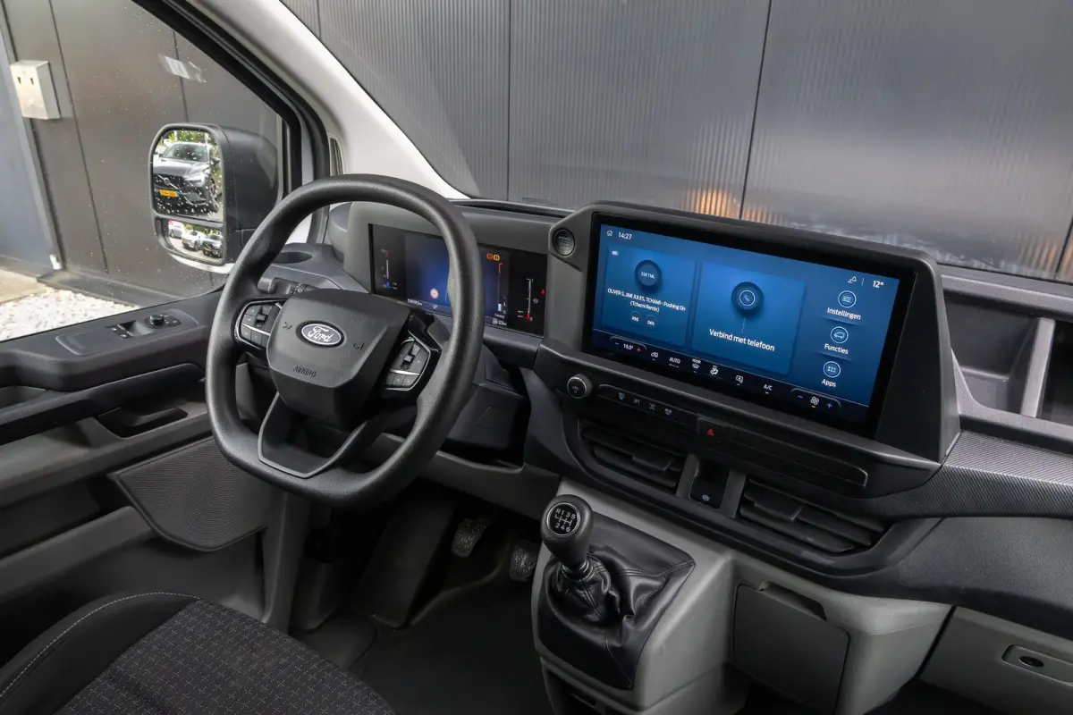 300 2.0 TDCI L2H1 Trend | Camera | Climate Control | Keyless Start | Digitaal Dashboard | Parkeersensoren | Verkeersbord Detectie