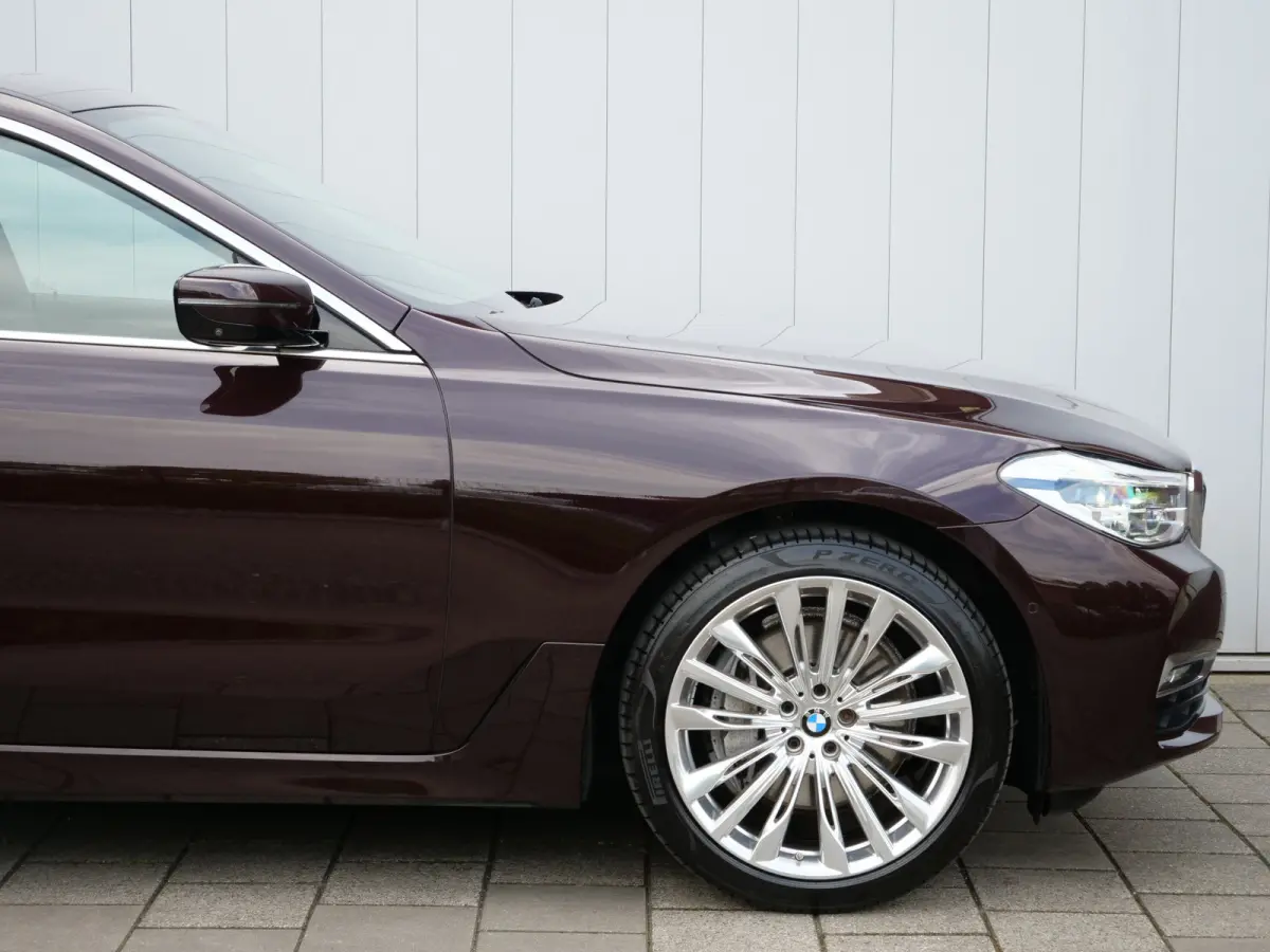 Gran Turismo 630i High Executive 259 Pk Automaat Navi / DAB / Apple Carplay / Camera / Leer / Pano-dak