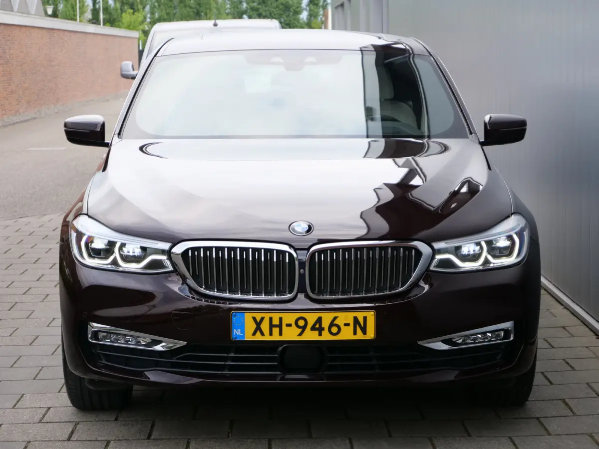 Gran Turismo 630i High Executive 259 Pk Automaat Navi / DAB / Apple Carplay / Camera / Leer / Pano-dak