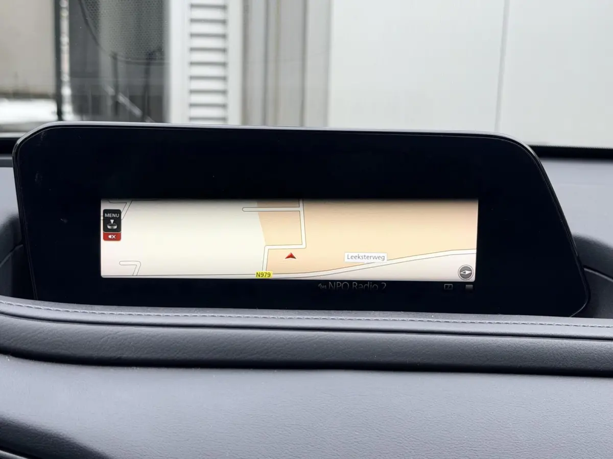 2.0 e-SkyActiv-G M Hybrid | Head-up | Carplay | Navi | Led | NL-Auto