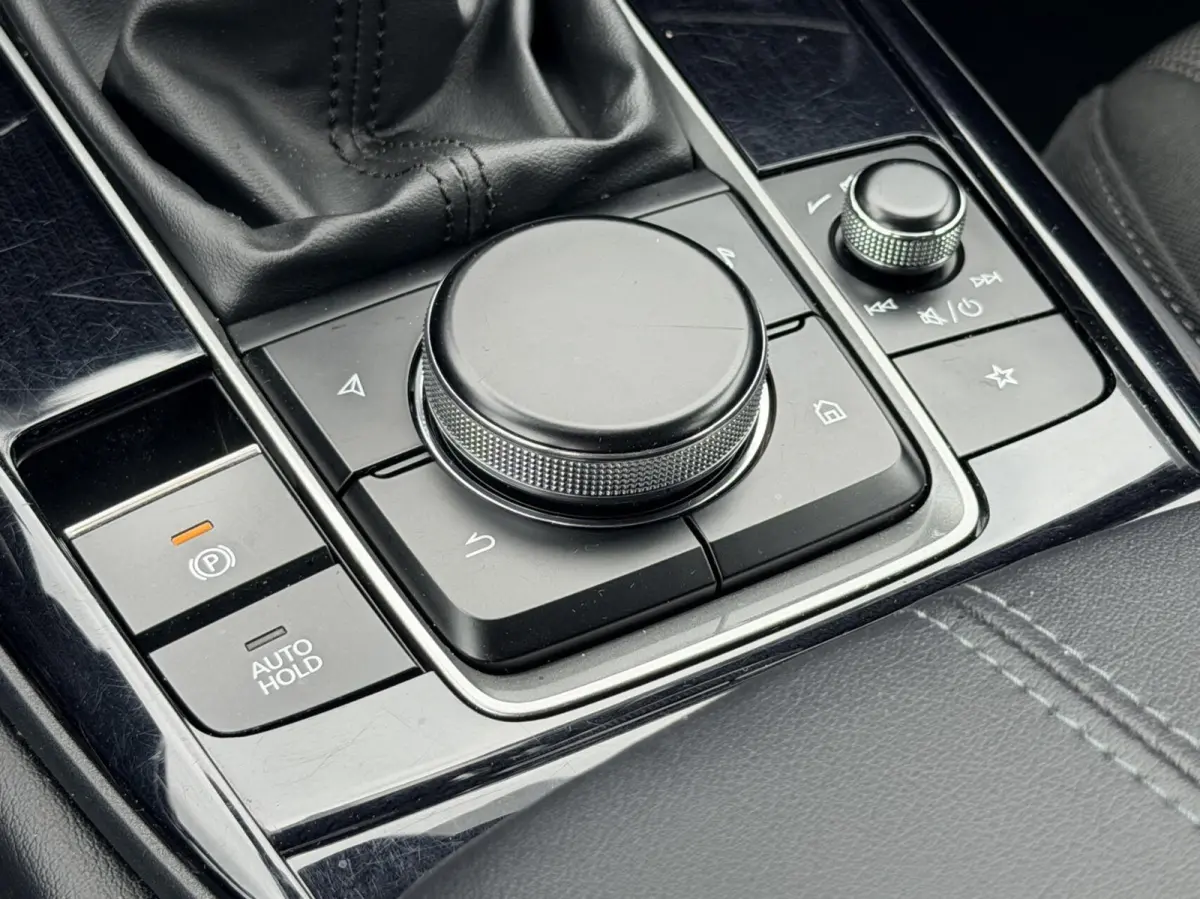 2.0 e-SkyActiv-G M Hybrid | Head-up | Carplay | Navi | Led | NL-Auto