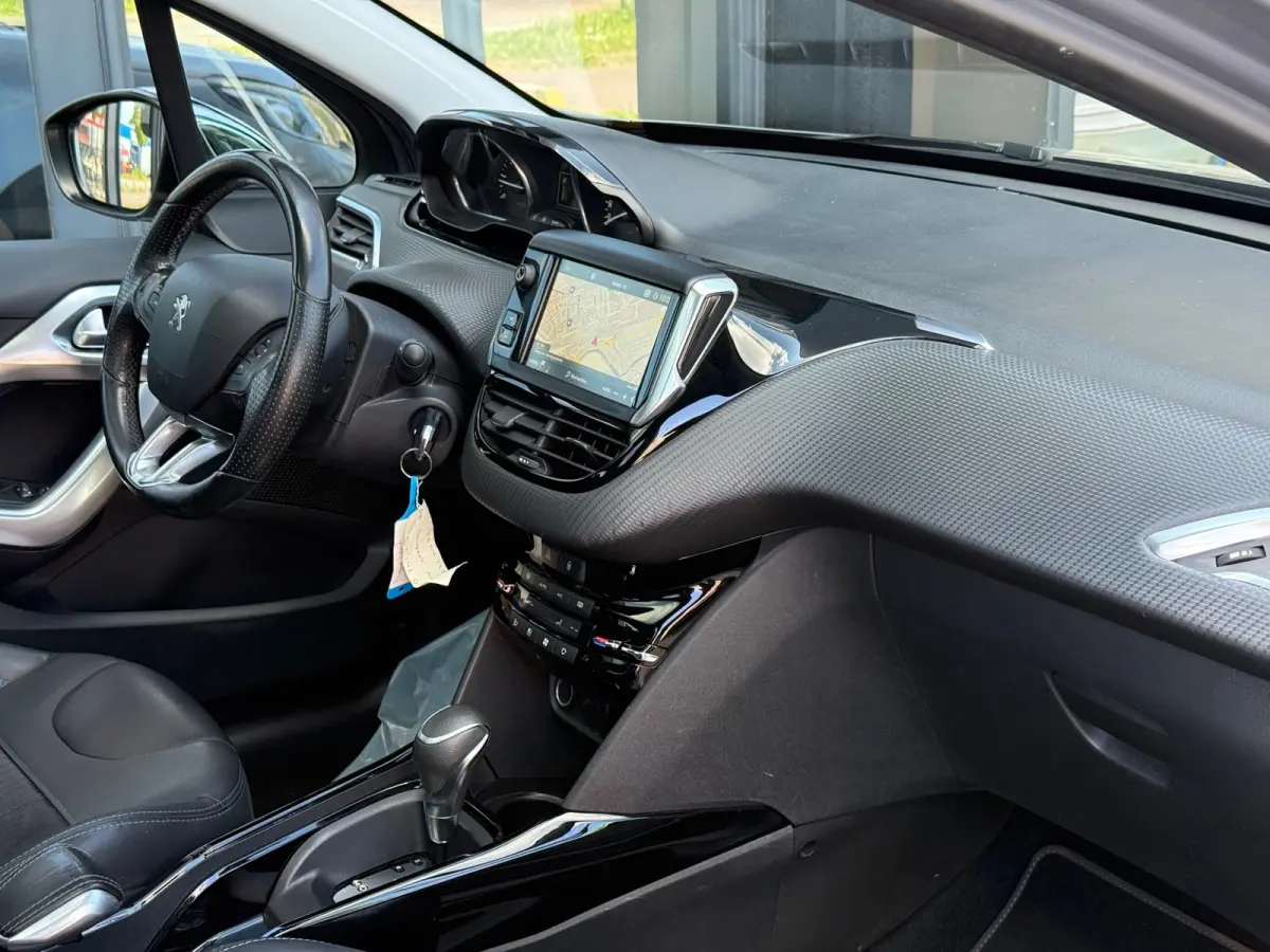 1.2 PureTech Crossway I Pano I Camera I Cruise I Airco