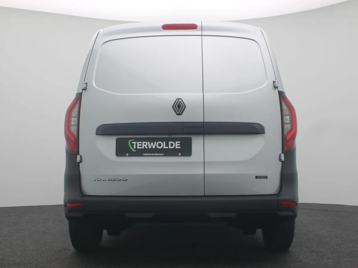 GB L2 E-Tech electric 120 pk advance | Navigatie | Parkeersensoren |