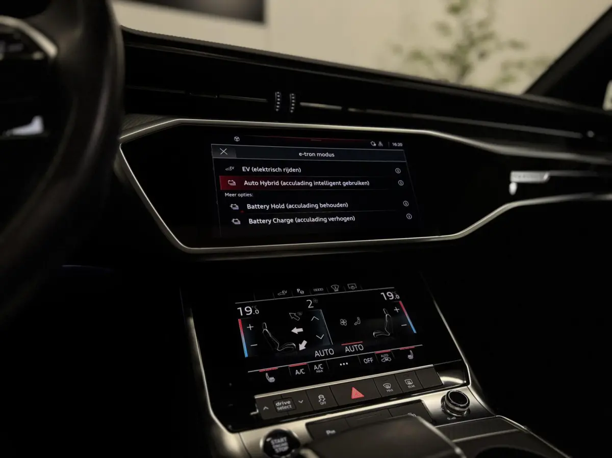 50 TFSI e quattro|Pano|Keyless|HUD|360|Memory|