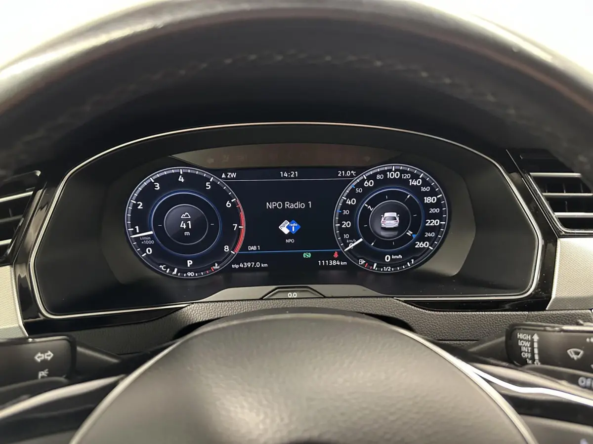 1.5 TSI Highline NAVI CARPLAY CRUISE LM ECC.