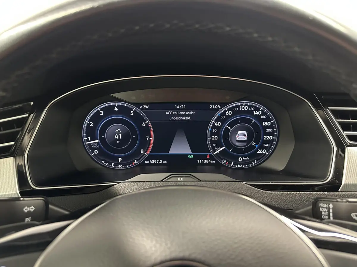 1.5 TSI Highline NAVI CARPLAY CRUISE LM ECC.