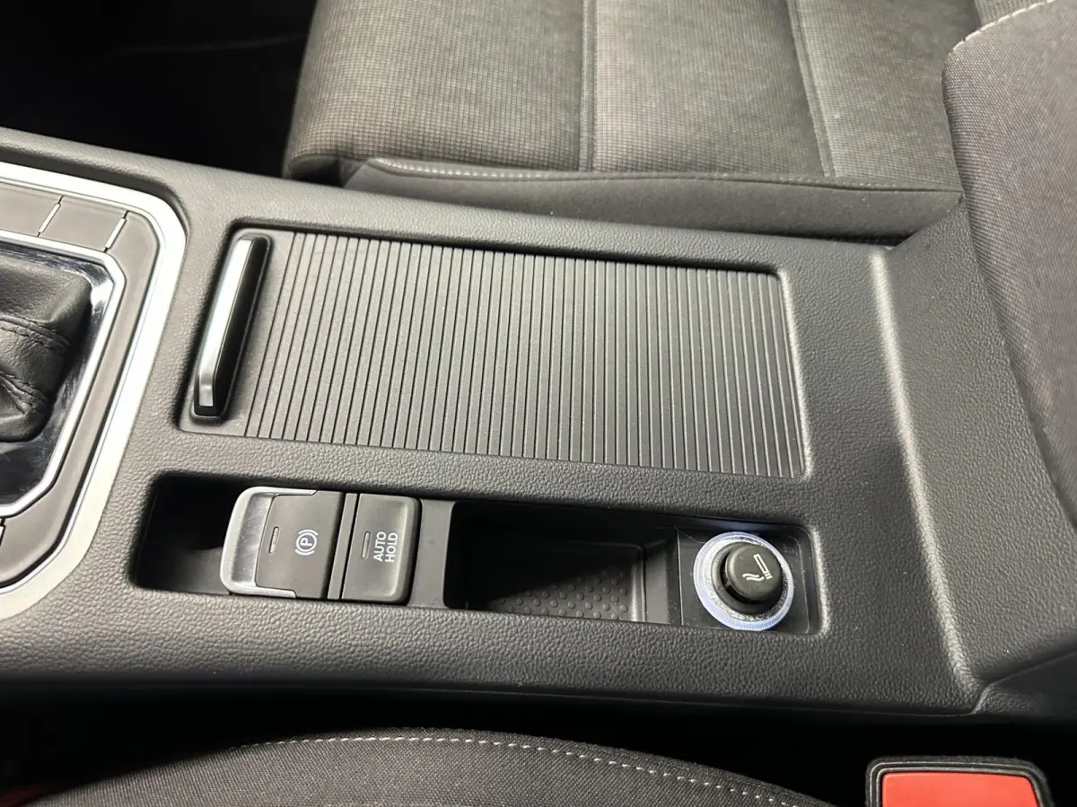 1.5 TSI Highline NAVI CARPLAY CRUISE LM ECC.