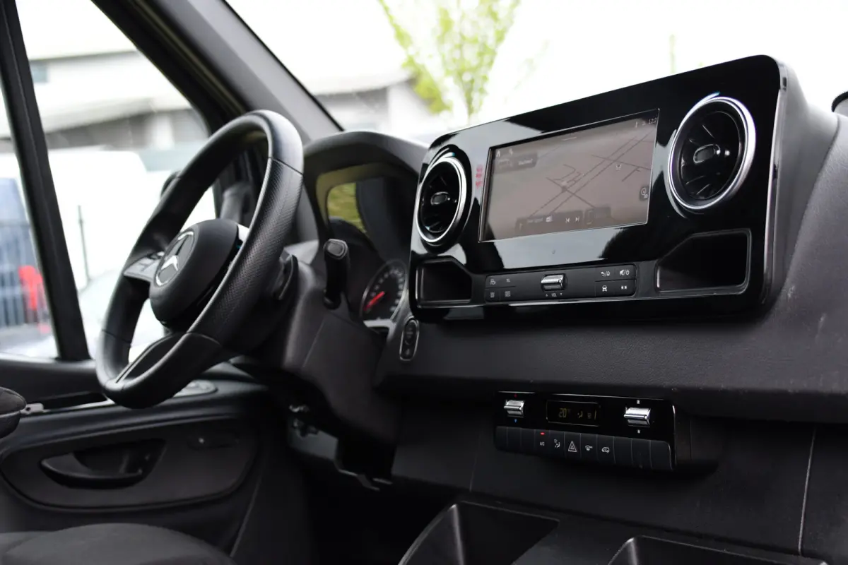 317 1.9 CDI L2H2 Pro AMG Edition Facelift, Camera, Cruise, Carplay, Stoelverwarming, LED, 170pk, Geveerde stoel, Mbux, Automaat,