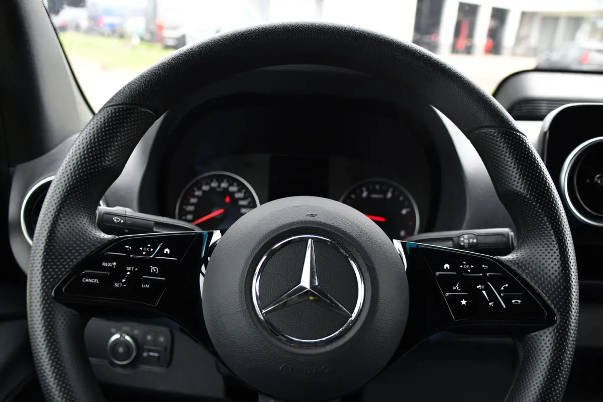 317 1.9 CDI L2H2 Pro AMG Edition Facelift, Camera, Cruise, Carplay, Stoelverwarming, LED, 170pk, Geveerde stoel, Mbux, Automaat,