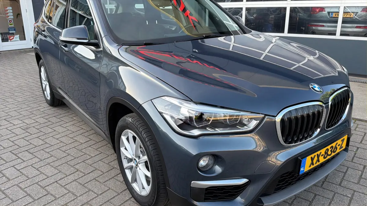 SDrive18i Executive Edition / ACC / Head-Up / Led / Trekhaak / Rijklaar !.