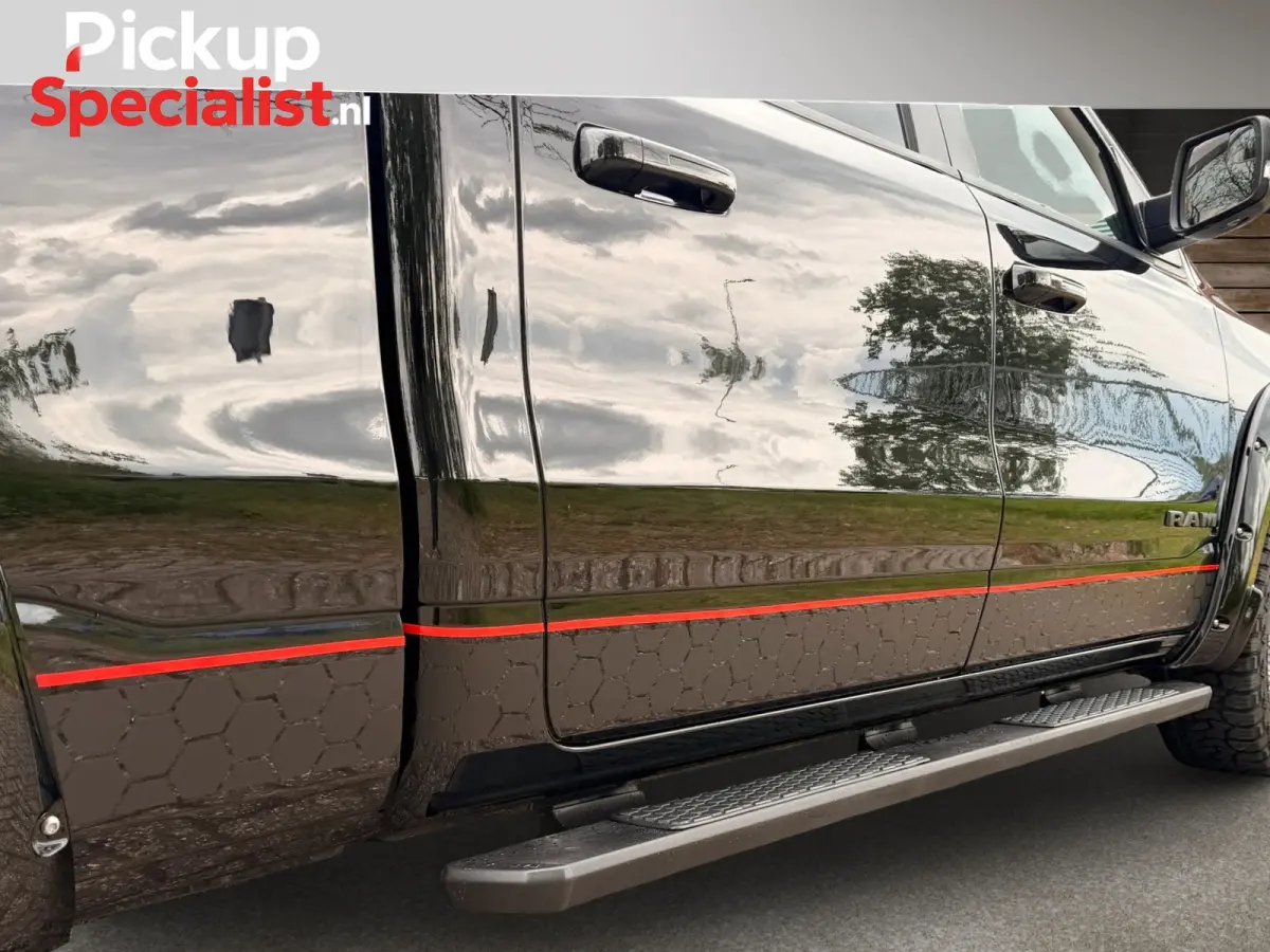 1500 5.7 V8 4x4 Crew Cab Big Horn , LONGBED , NIEUWSTAAT ,