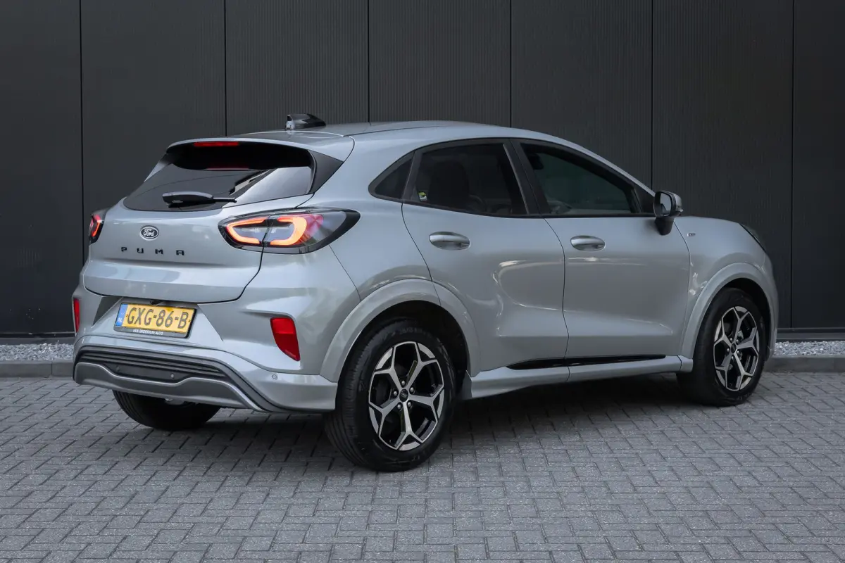 1.0 EcoBoost ST-Line | Automaat | Camera | Navigatie | Full LED | Winter Pack