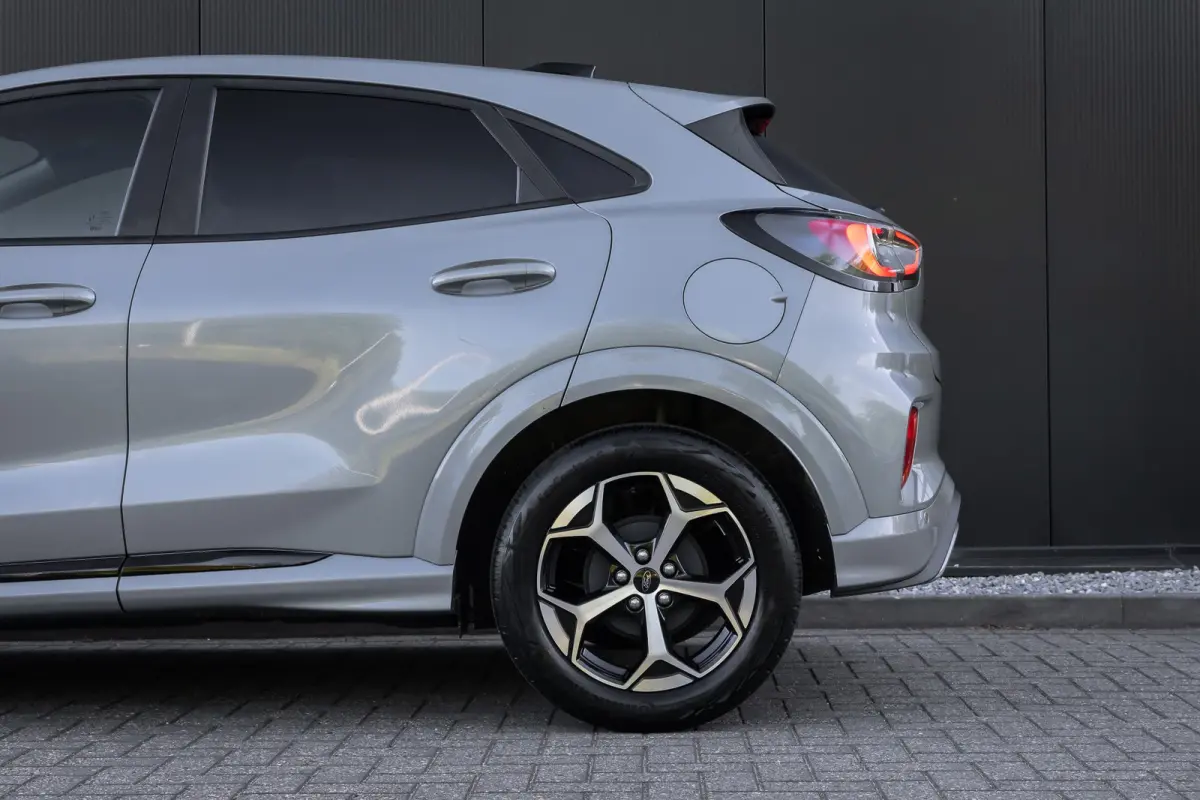 1.0 EcoBoost ST-Line | Automaat | Camera | Navigatie | Full LED | Winter Pack