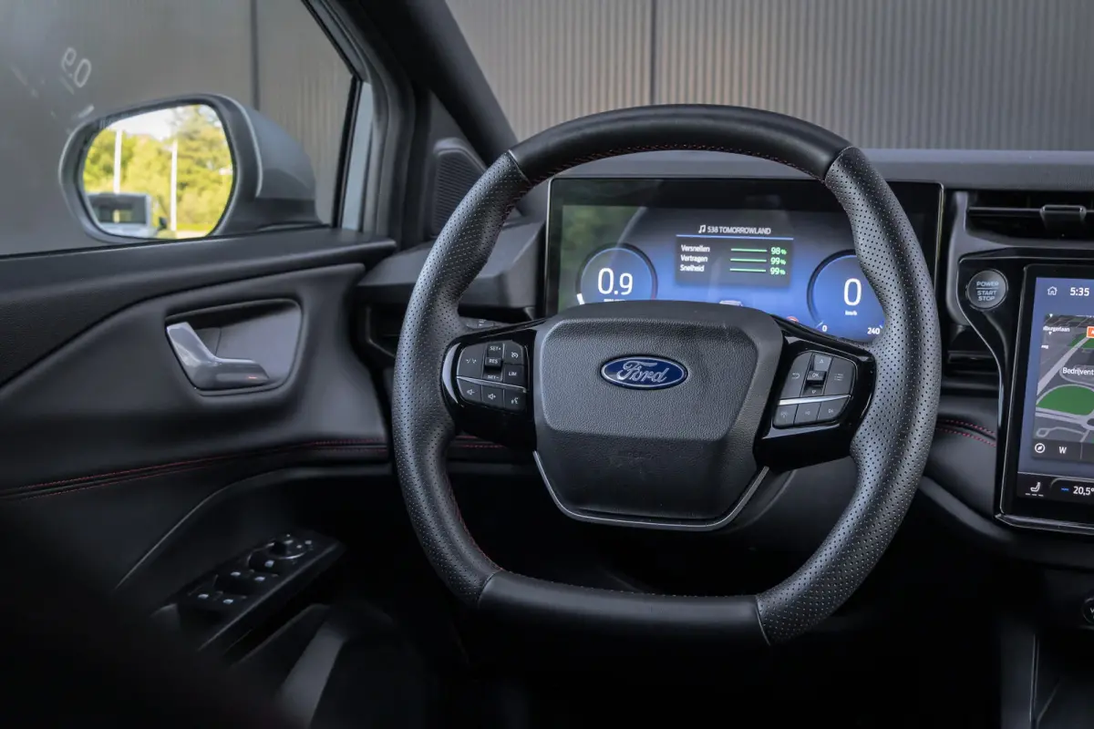 1.0 EcoBoost ST-Line | Automaat | Camera | Navigatie | Full LED | Winter Pack