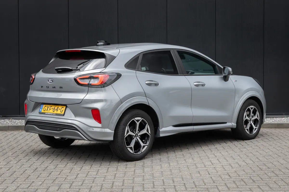 1.0 EcoBoost ST-Line | Automaat | Camera | Navigatie | Full LED | Winter Pack
