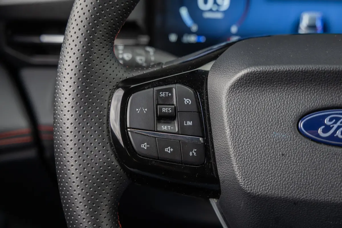 1.0 EcoBoost ST-Line | Automaat | Camera | Navigatie | Full LED | Winter Pack