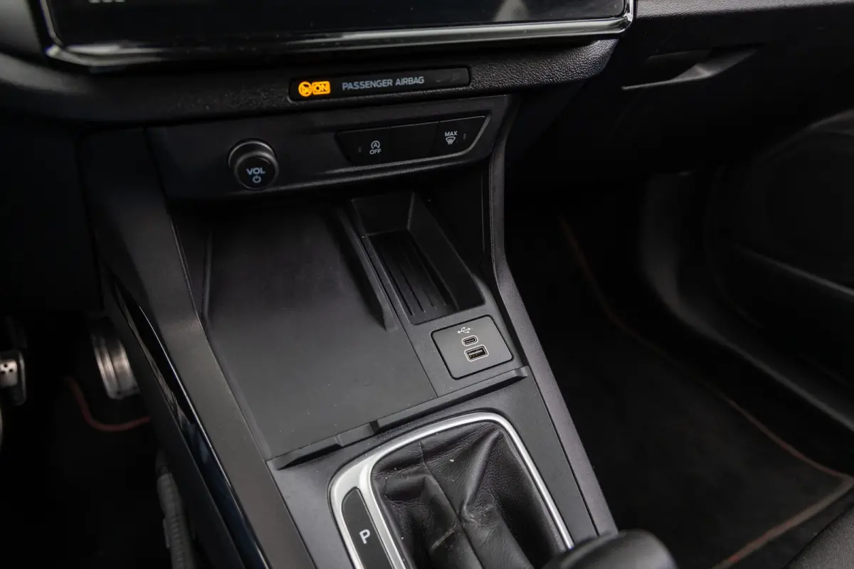 1.0 EcoBoost ST-Line | Automaat | Camera | Navigatie | Full LED | Winter Pack