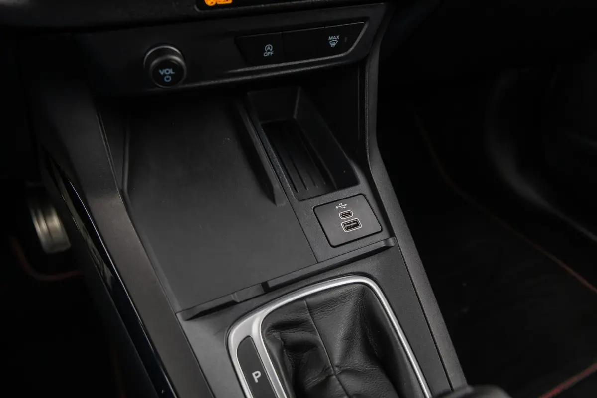 1.0 EcoBoost ST-Line | Automaat | Camera| Navigatie | Full LED | Winter Pack