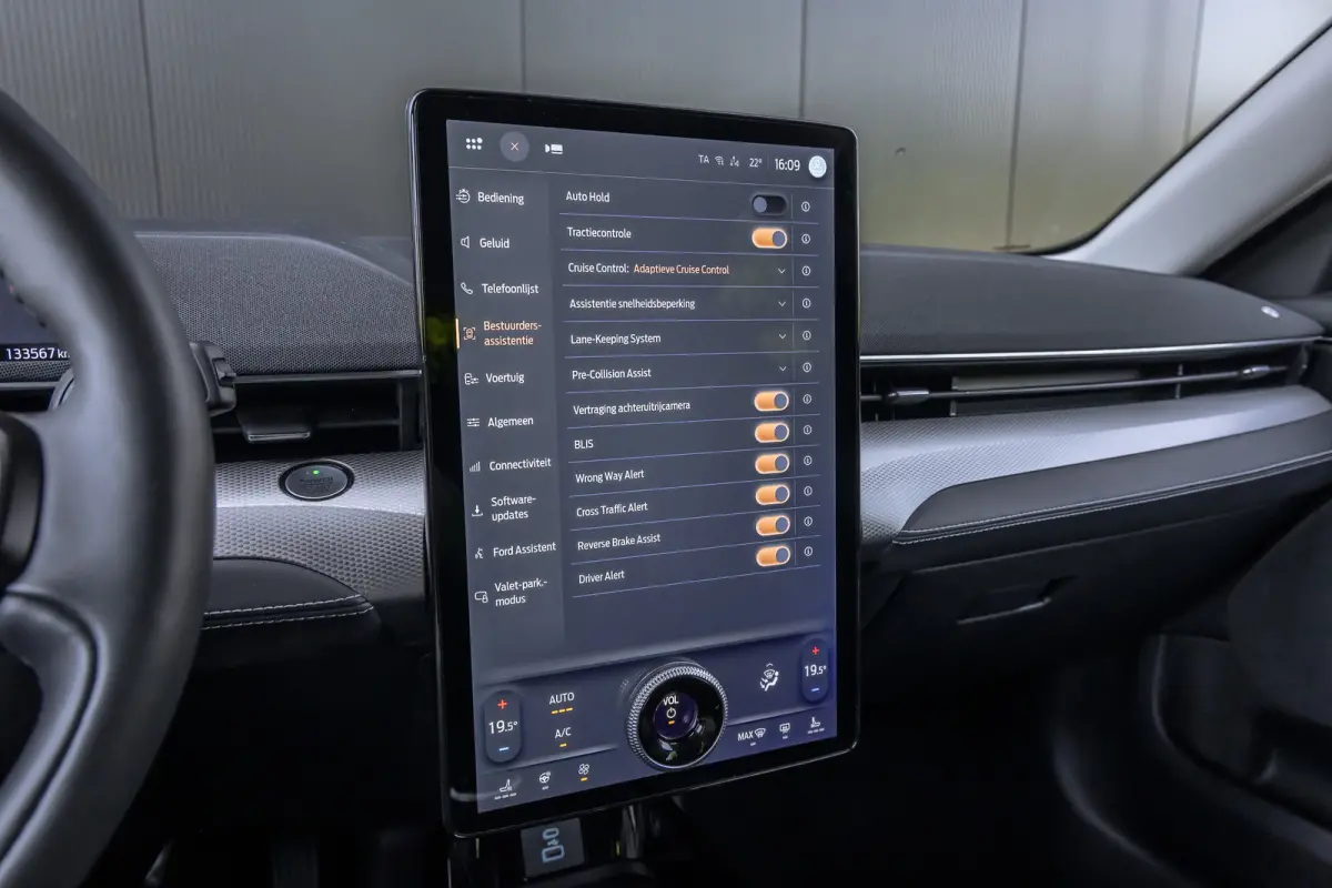 Extended RWD 98 kWh | 360 Camera | Aut. klep | B&O audio