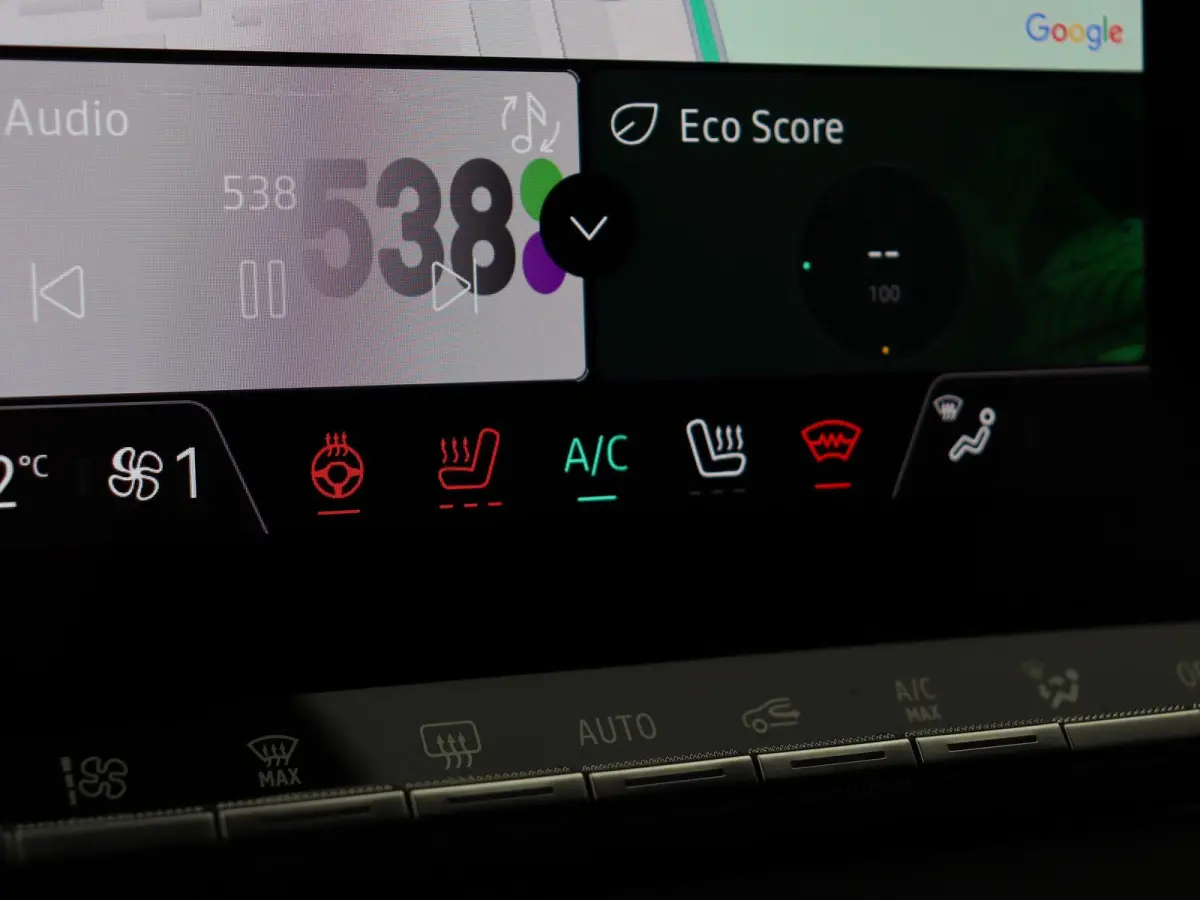 mild hybrid 160pk esprit Alpine | Stoel- en stuurverwarming | Voorruitverwarming | 360 graden camera |