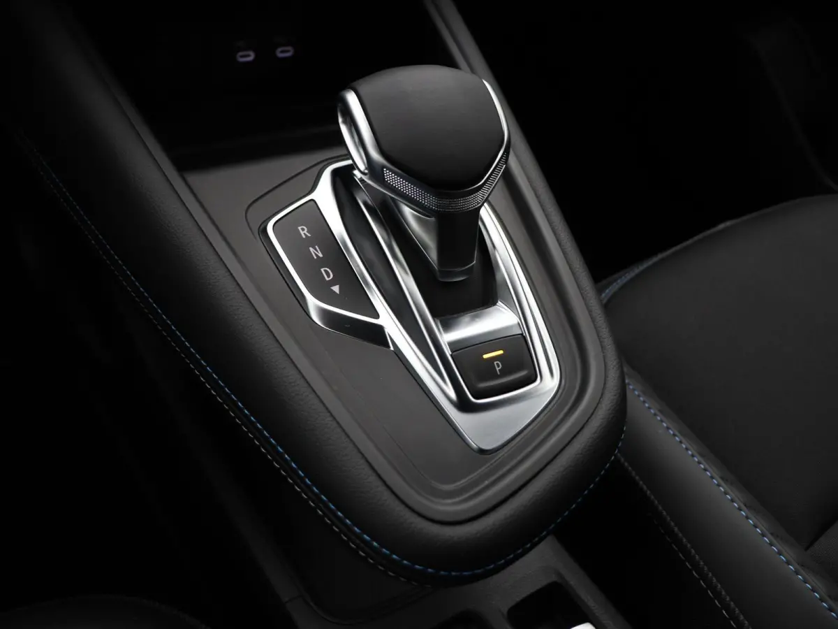 mild hybrid 160pk esprit Alpine | Stoel- en stuurverwarming | Voorruitverwarming | 360 graden camera |