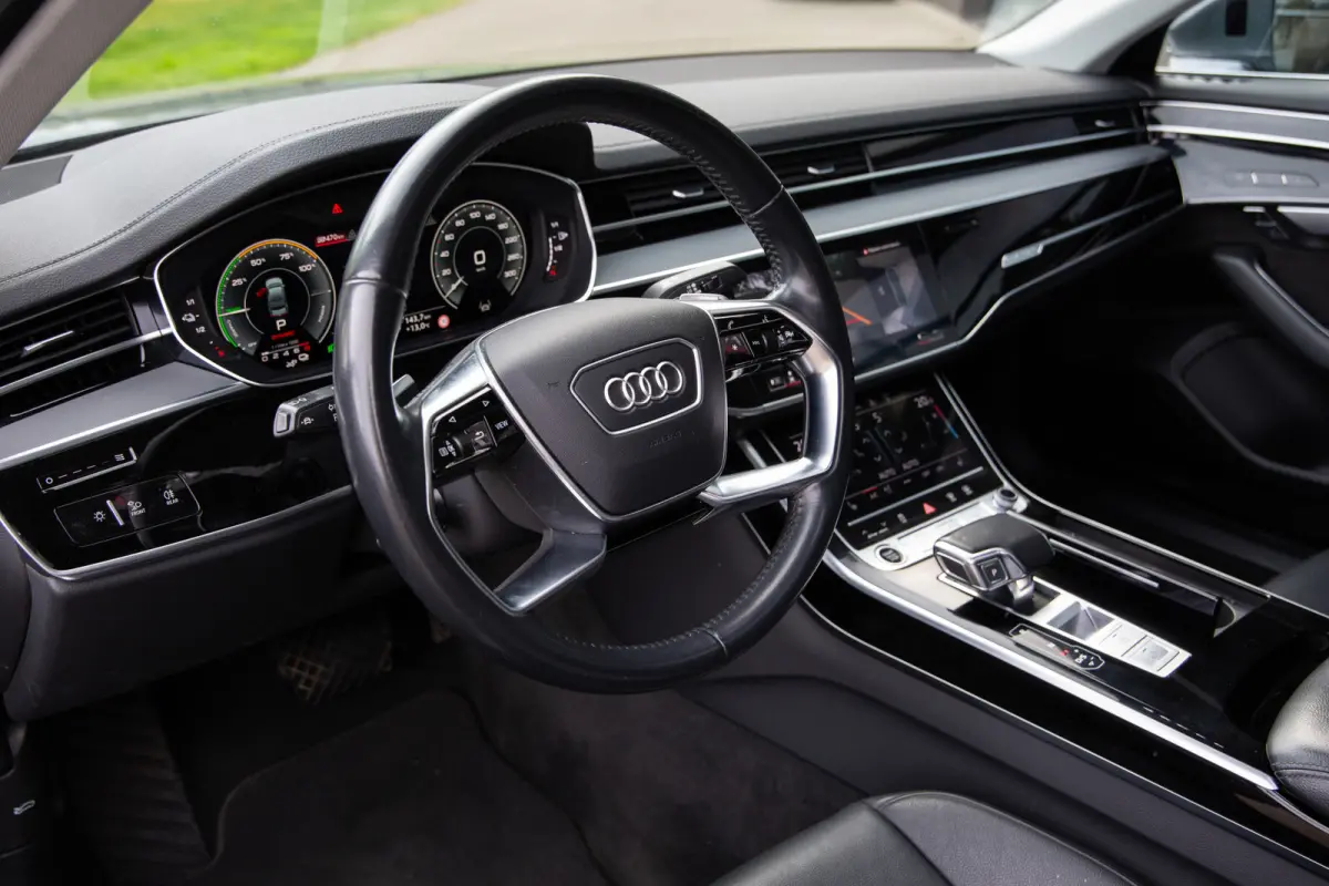 60 TFSI e quattro Lang Pro Line Plus , SoH 94%, Panoramadak, Head-up display, 3D-camera, Laser