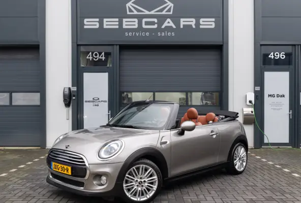 Mini 1.5 Chili AUTOMAAT, CHESTER LEDER, SPORTSTOELEN, NAVI, STOELVERWARMING, 2020 model