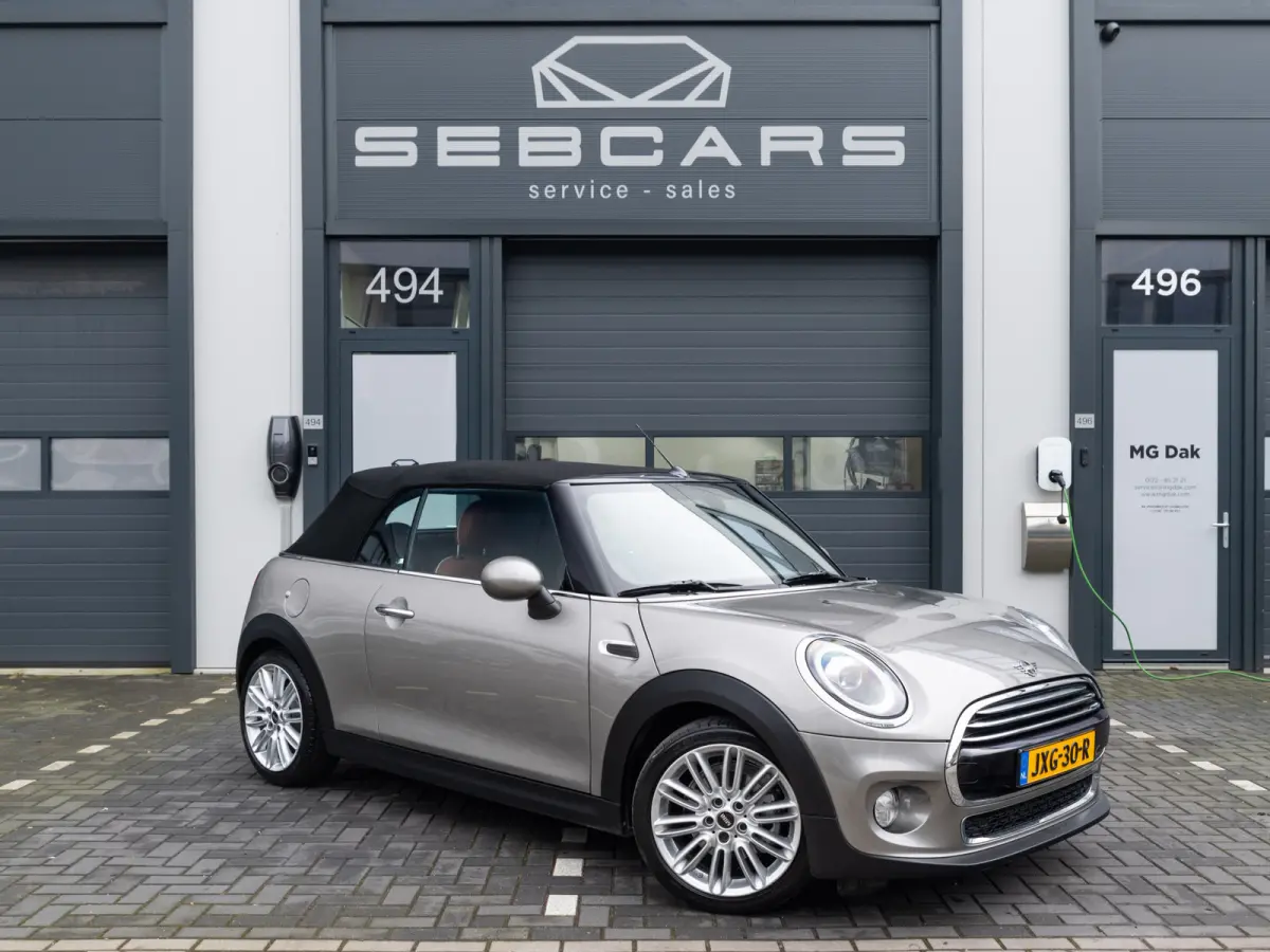 Mini 1.5 Chili AUTOMAAT, CHESTER LEDER, SPORTSTOELEN, CARPLAY, STOELVERWARMING, 2020 model