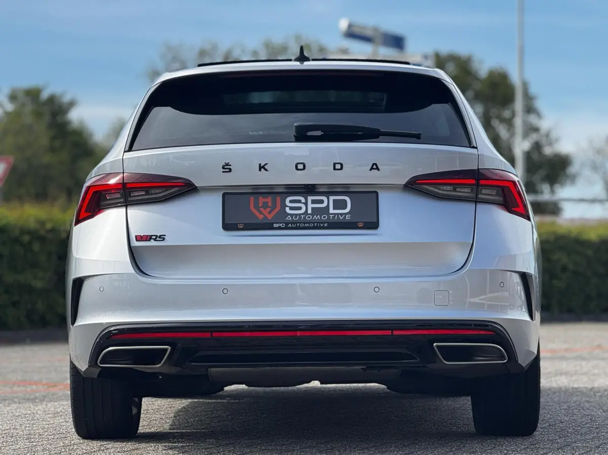 1.4TSI RS iV PHEV |Pano|245pk|HUD|Alcan|Matrix