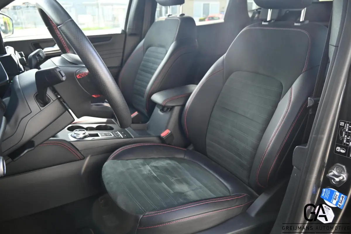 2.5 PHEV ST-Line|Panoramadak|B&O|Keyless|CarPlay
