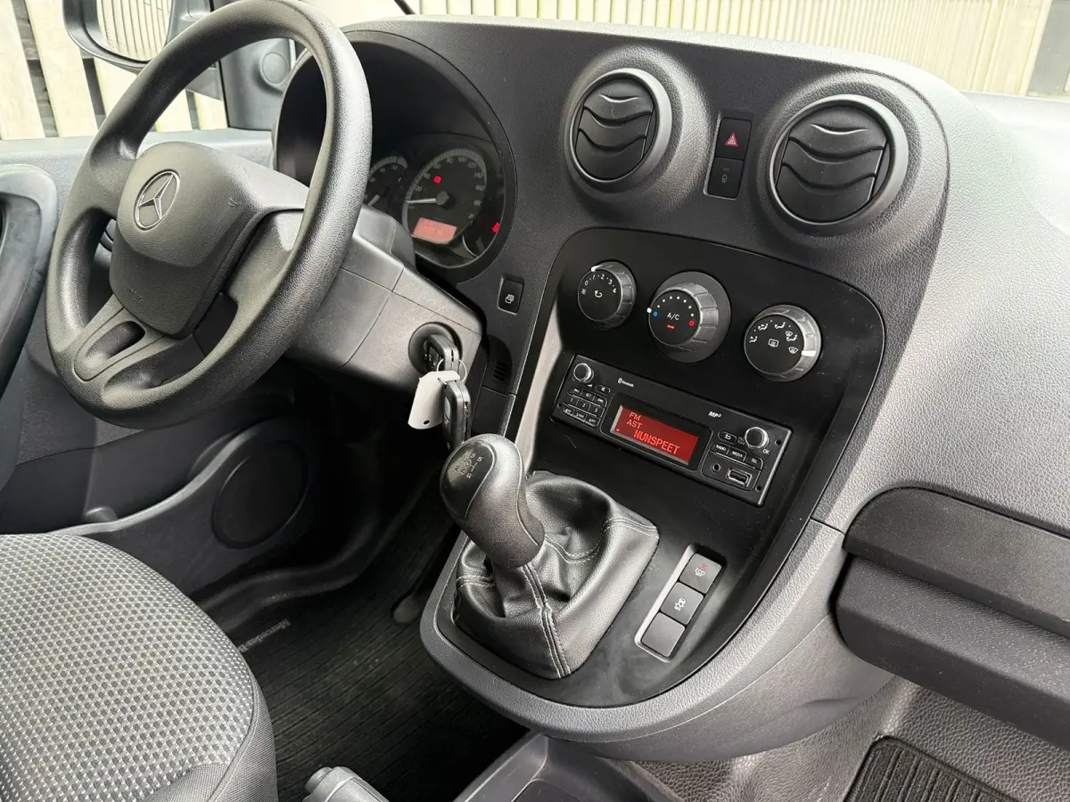 108 CDI BlueEFFICIENCY /Airco / Cruise control