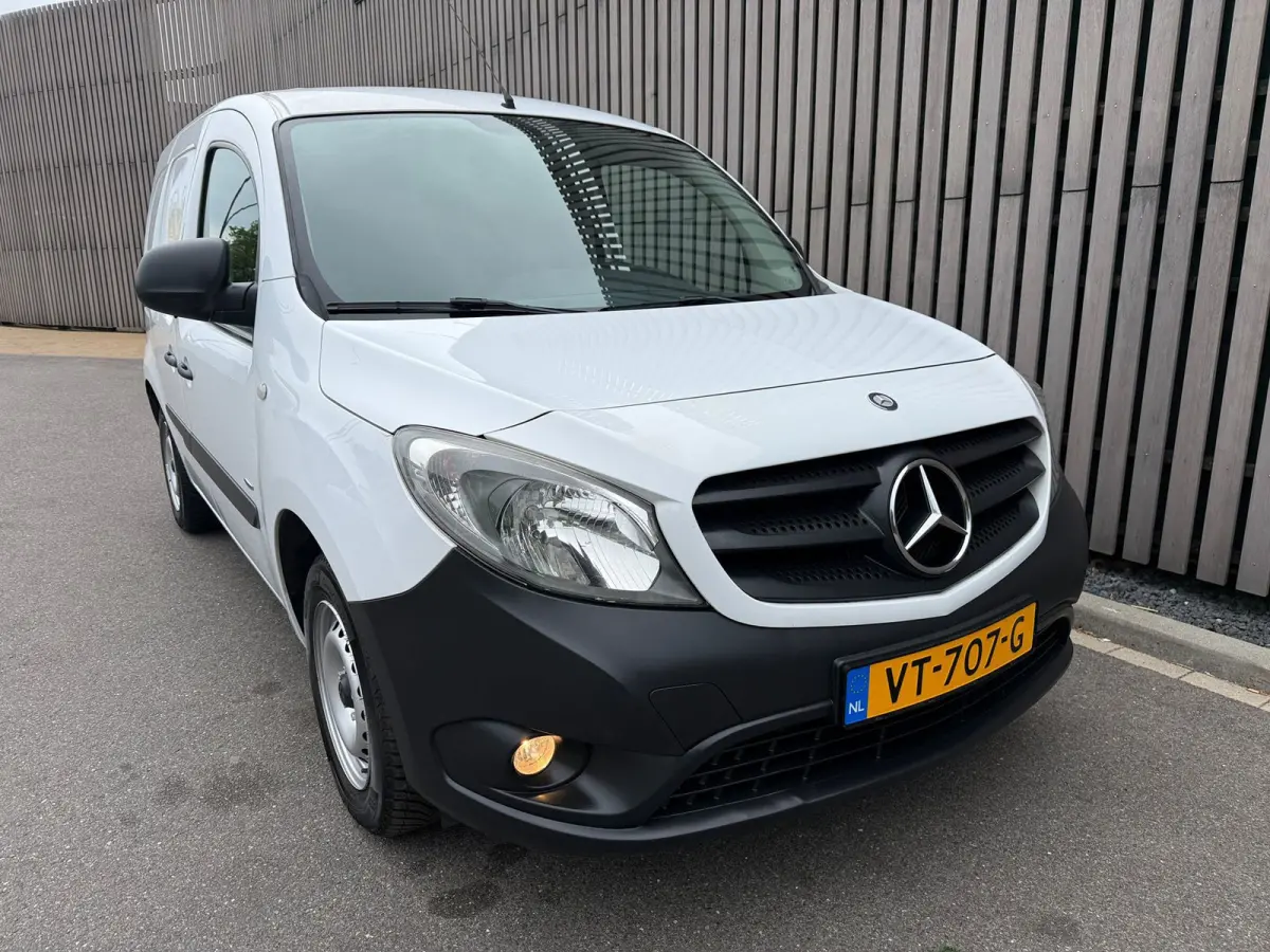 108 CDI BlueEFFICIENCY /Airco / Cruise control