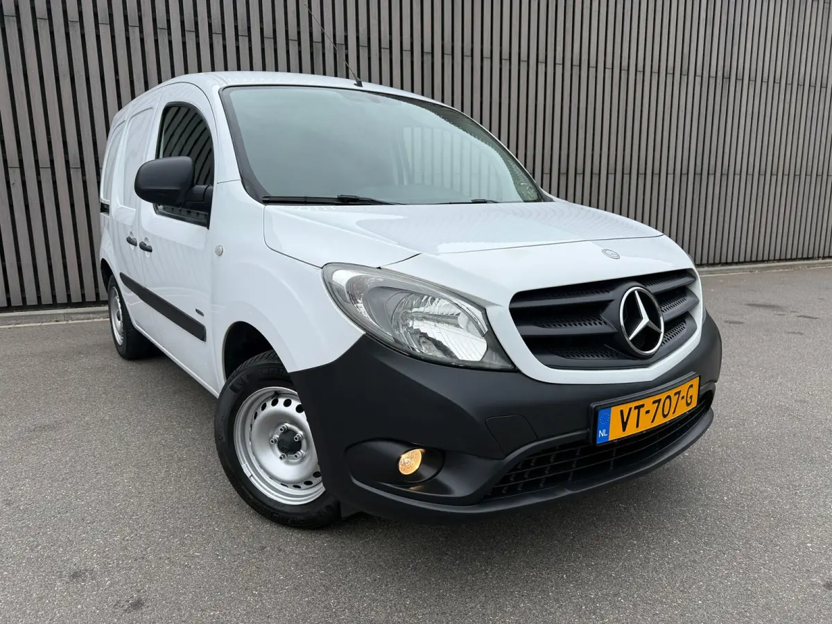 108 CDI BlueEFFICIENCY /Airco / Cruise control