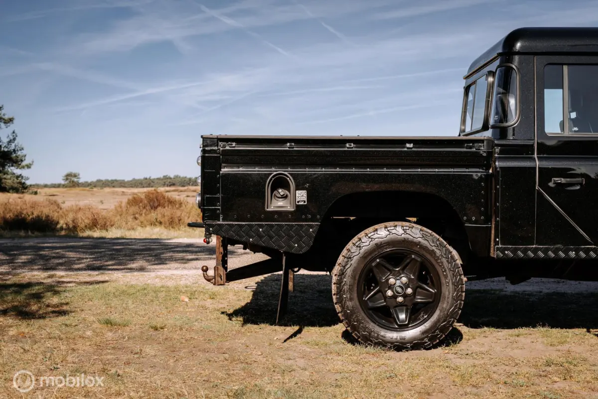 130 Crew Cab 2.4 TD Exclusief opgebouwd