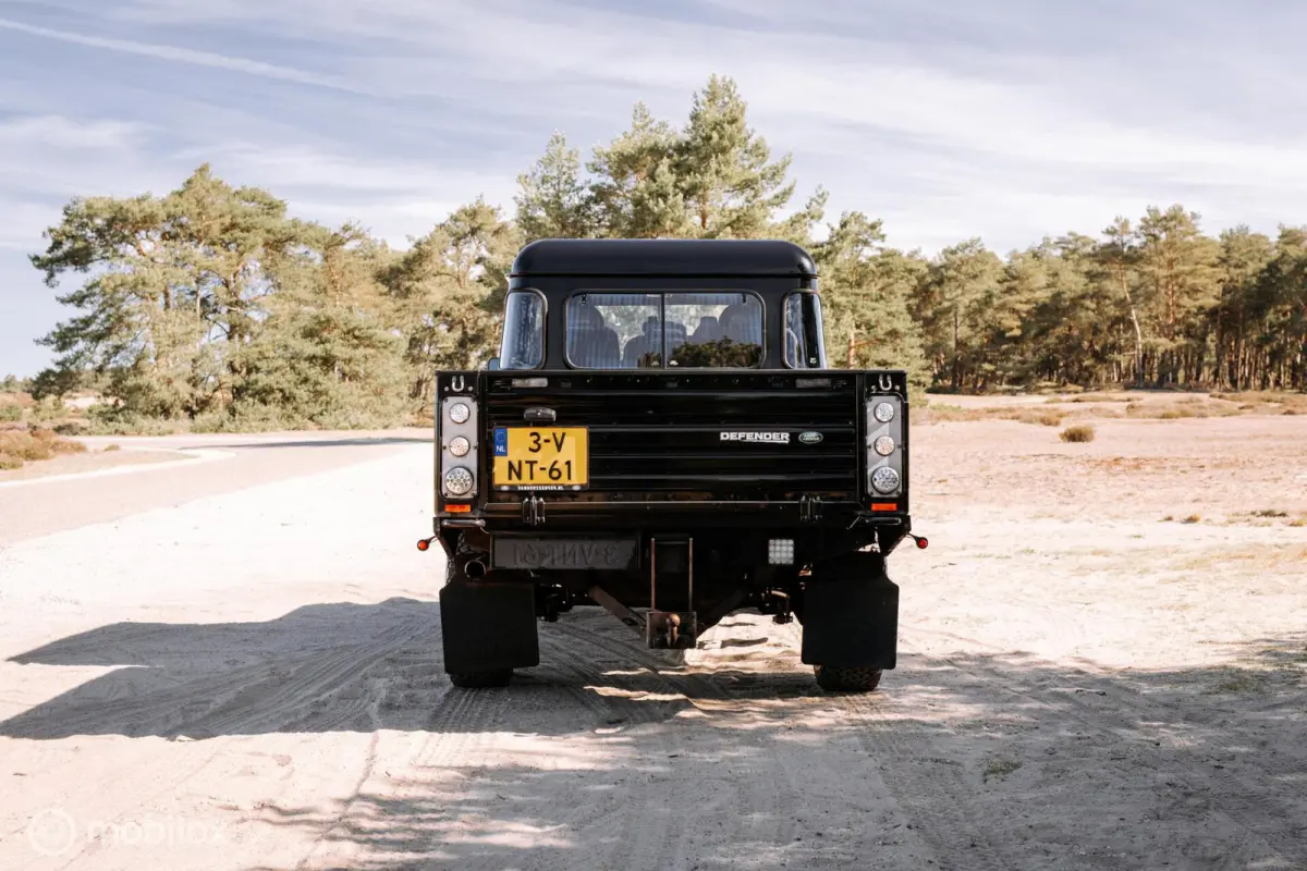 130 Crew Cab 2.4 TD Exclusief opgebouwd